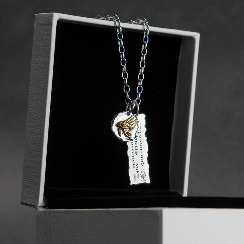 Collier Égyptien Horus femme