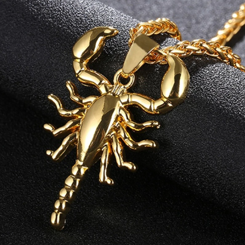 Collier Égyptien  <br>Scorpion d'Or (Acier) 