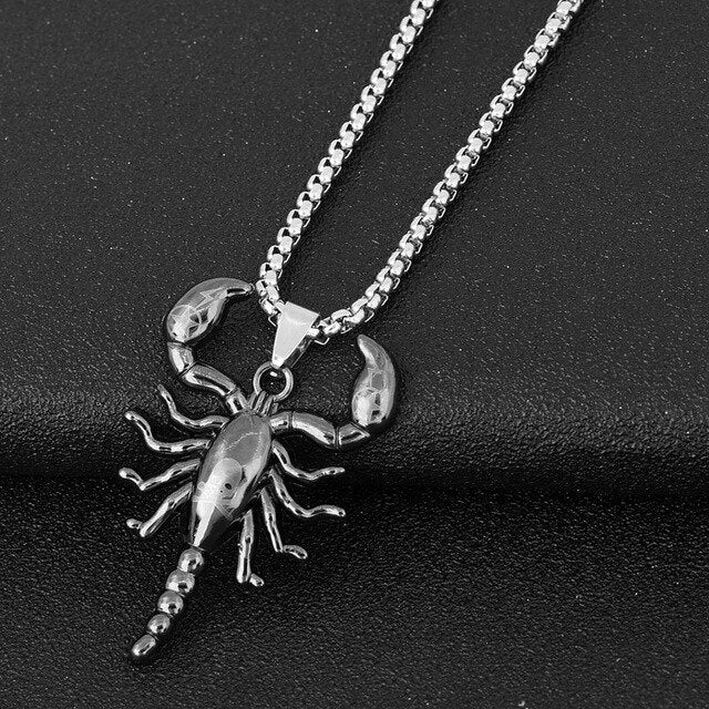 Collier Scorpion de Fer | Ancienne Égypte